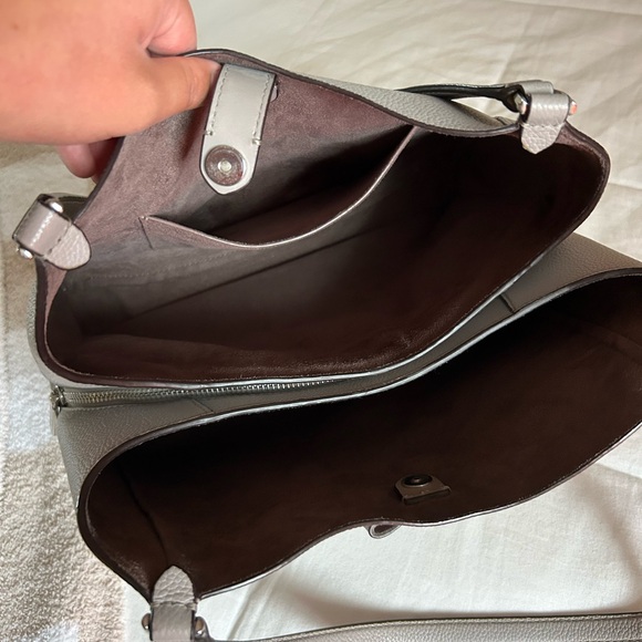 GREY KATE SPADE PURSE - Picture 9 of 15